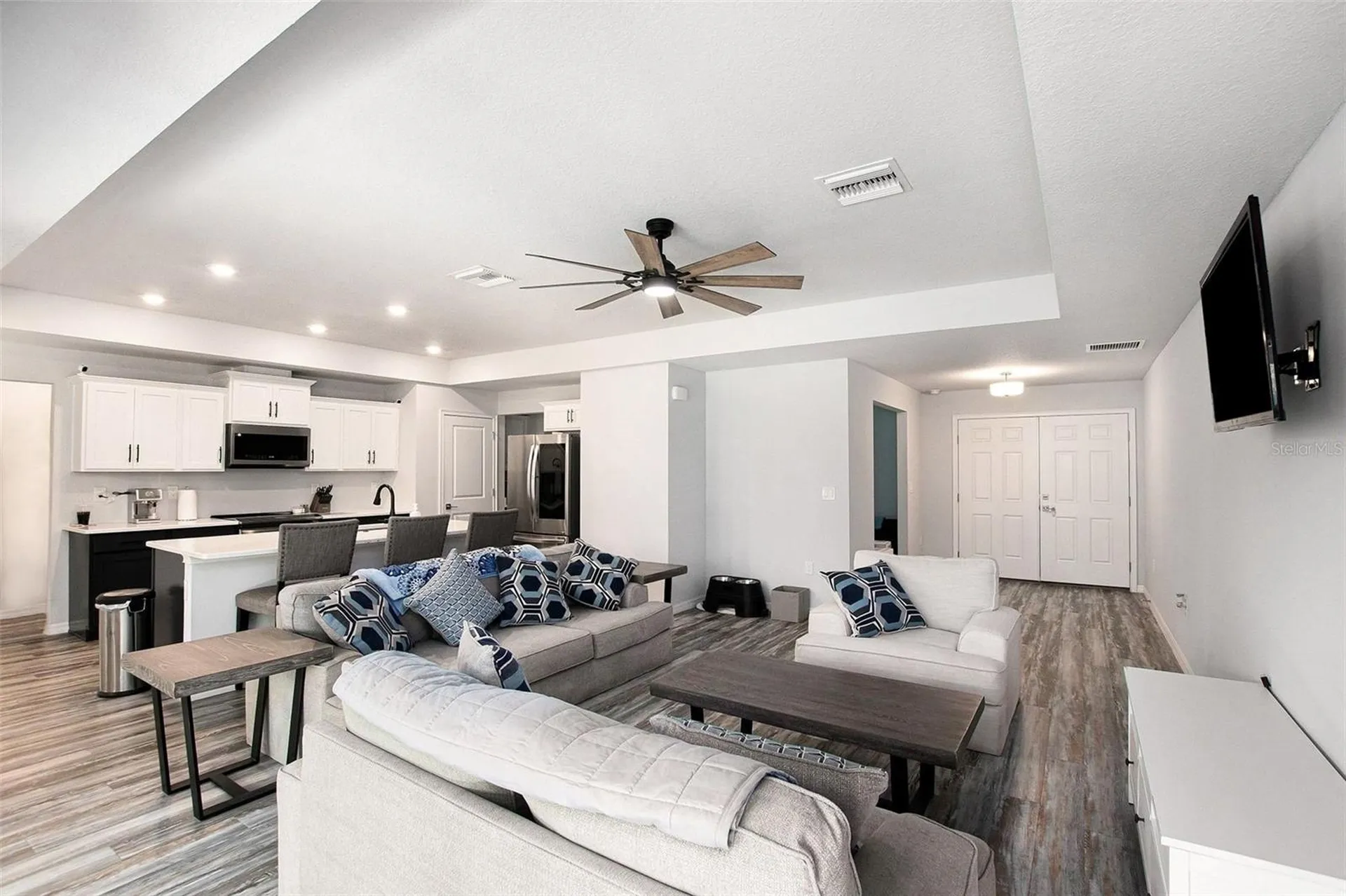 128 Cypress Boulevard E Homosassa FL 34446