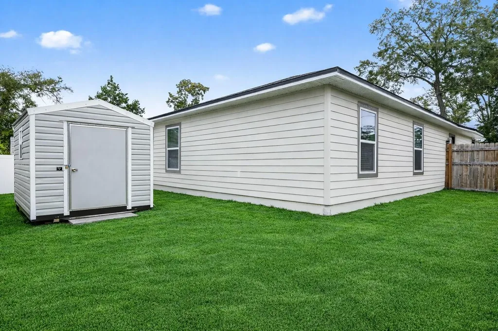 23167 NW 180th Place High Springs FL 32643