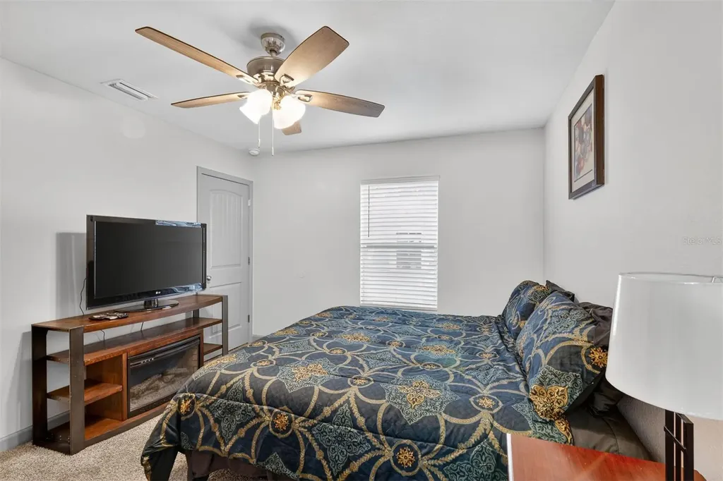 23167 NW 180th Place High Springs FL 32643