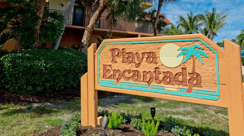 6005 Gulf Drive Holmes Beach FL 34217