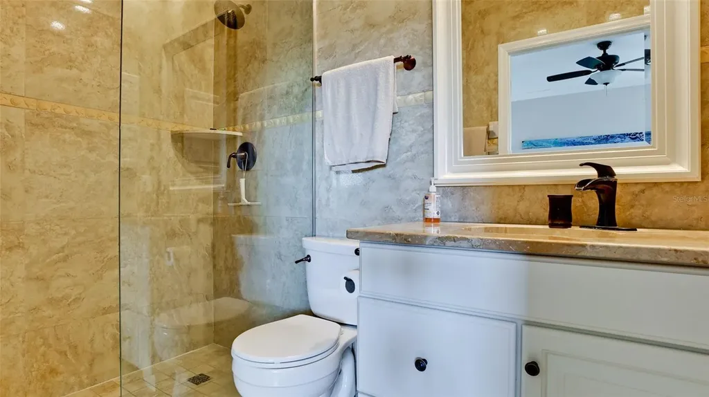 6005 Gulf Drive Holmes Beach FL 34217