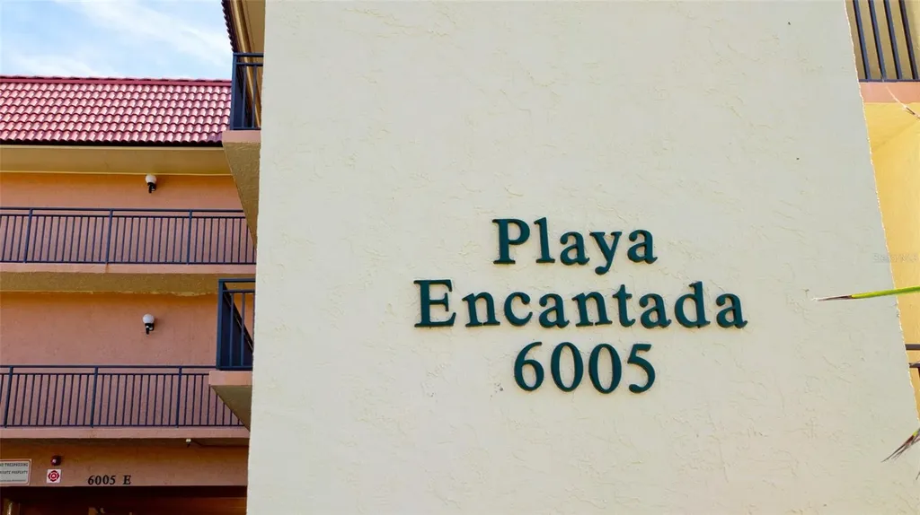 6005 Gulf Drive Holmes Beach FL 34217