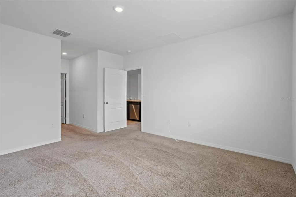 2143 Kalin Way Tavares FL 32778