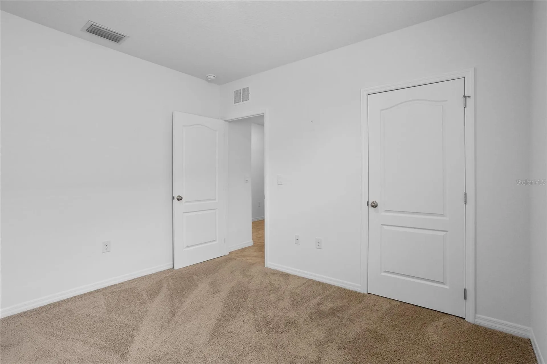 2143 Kalin Way Tavares FL 32778