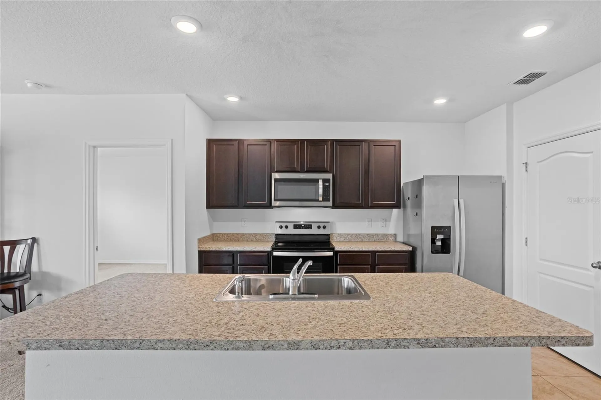2143 Kalin Way Tavares FL 32778