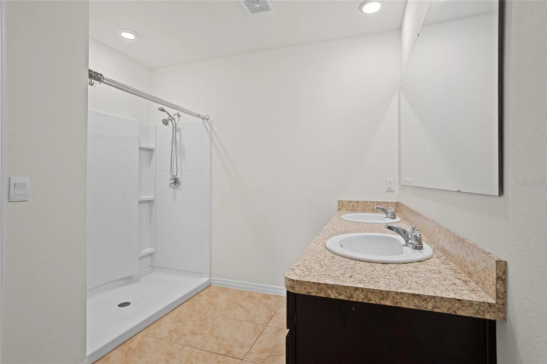 2143 Kalin Way Tavares FL 32778