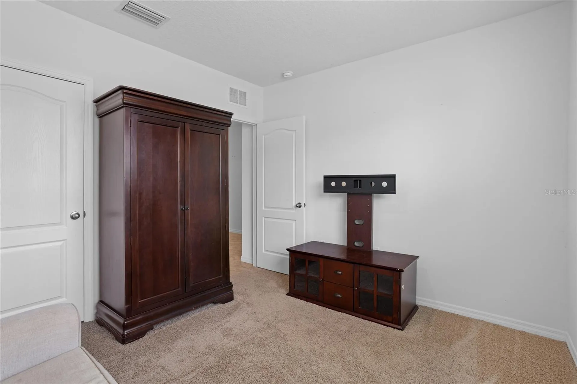 2143 Kalin Way Tavares FL 32778