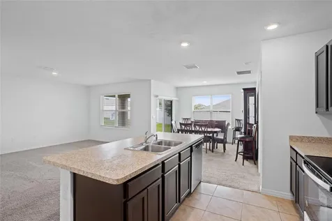 2143 Kalin Way Tavares FL 32778