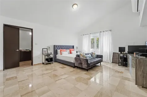 2A Gigi Street, Urb.santa Maria San Juan PR 00927