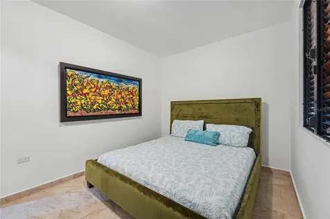 2A Gigi Street, Urb.santa Maria San Juan PR 00927