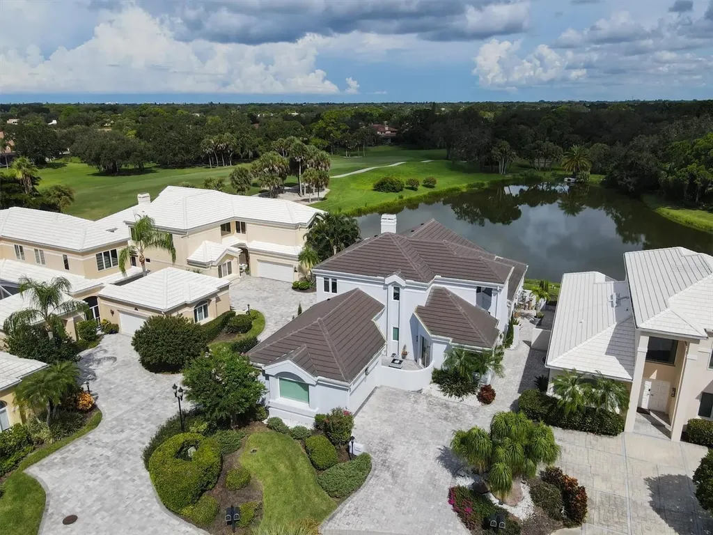 7716 Club Lane Sarasota FL 34238
