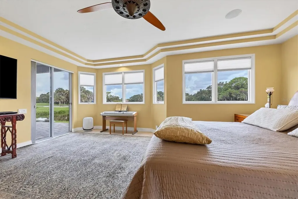 7716 Club Lane Sarasota FL 34238