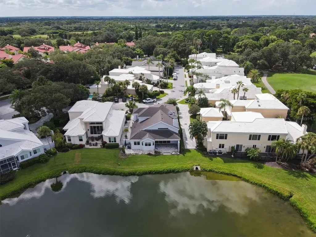 7716 Club Lane Sarasota FL 34238