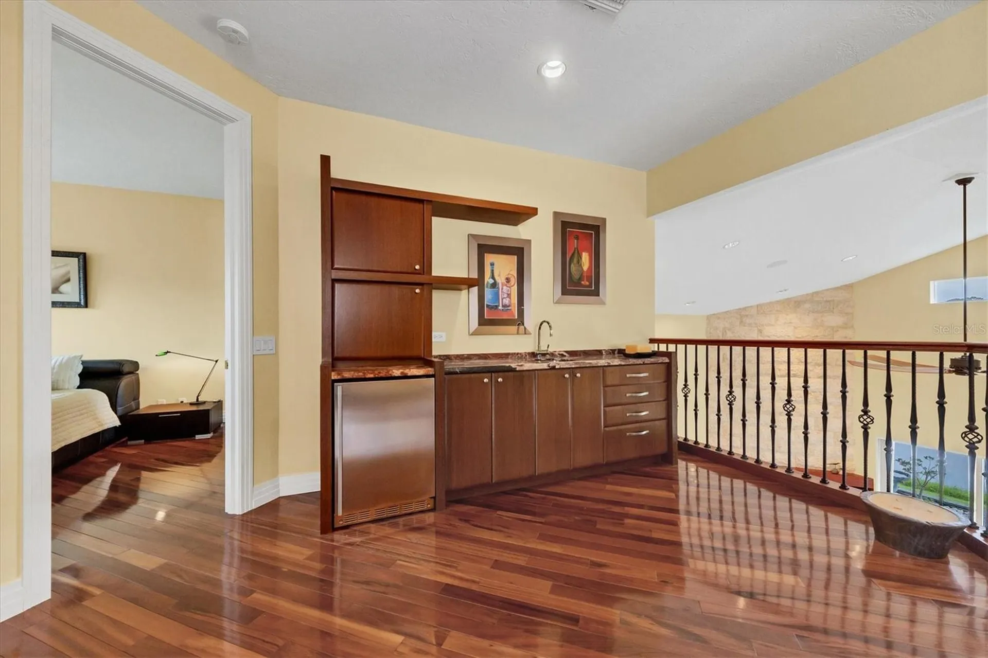 7716 Club Lane Sarasota FL 34238