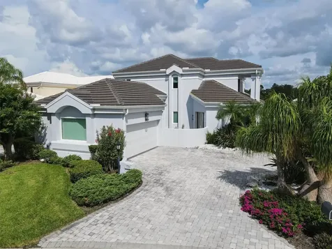 7716 Club Lane Sarasota FL 34238