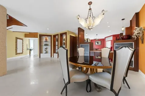 7716 Club Lane Sarasota FL 34238
