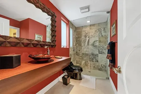 7716 Club Lane Sarasota FL 34238