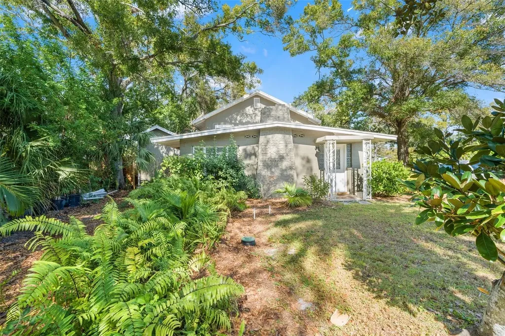 4701 3rd Avenue S St Petersburg FL 33711