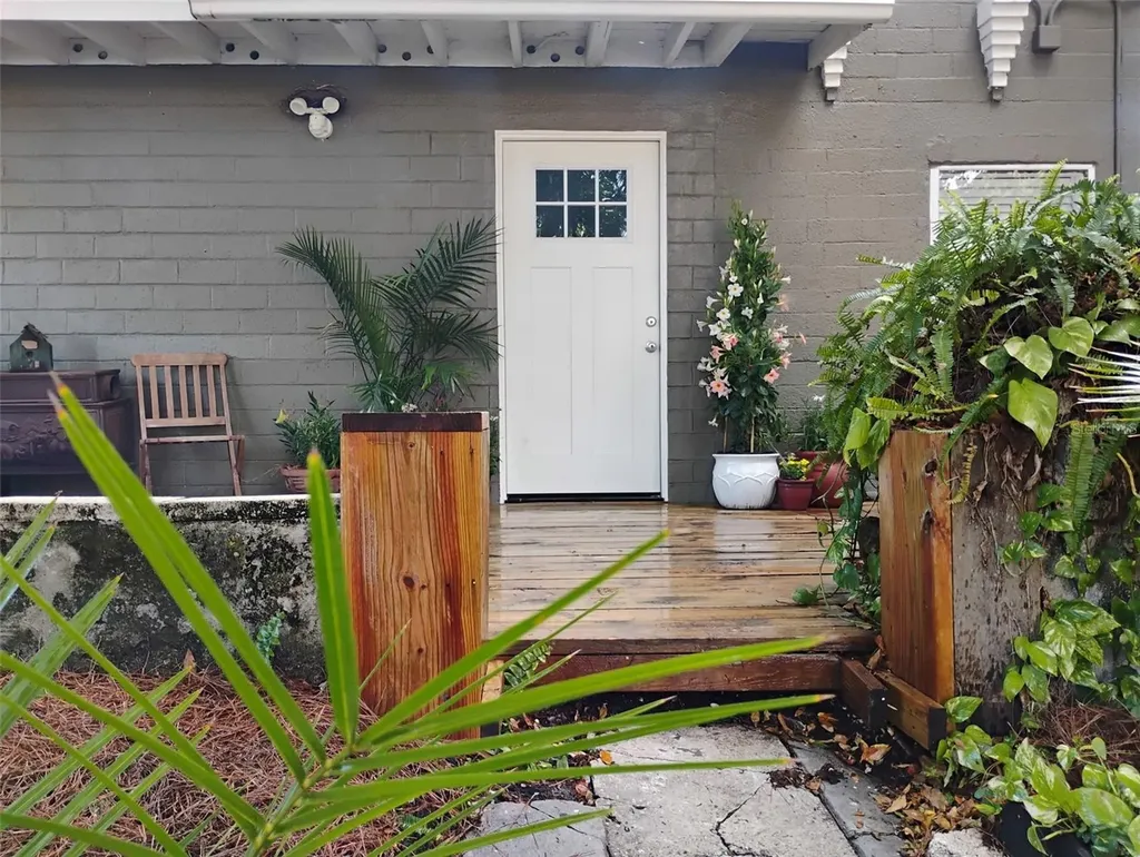 4701 3rd Avenue S St Petersburg FL 33711