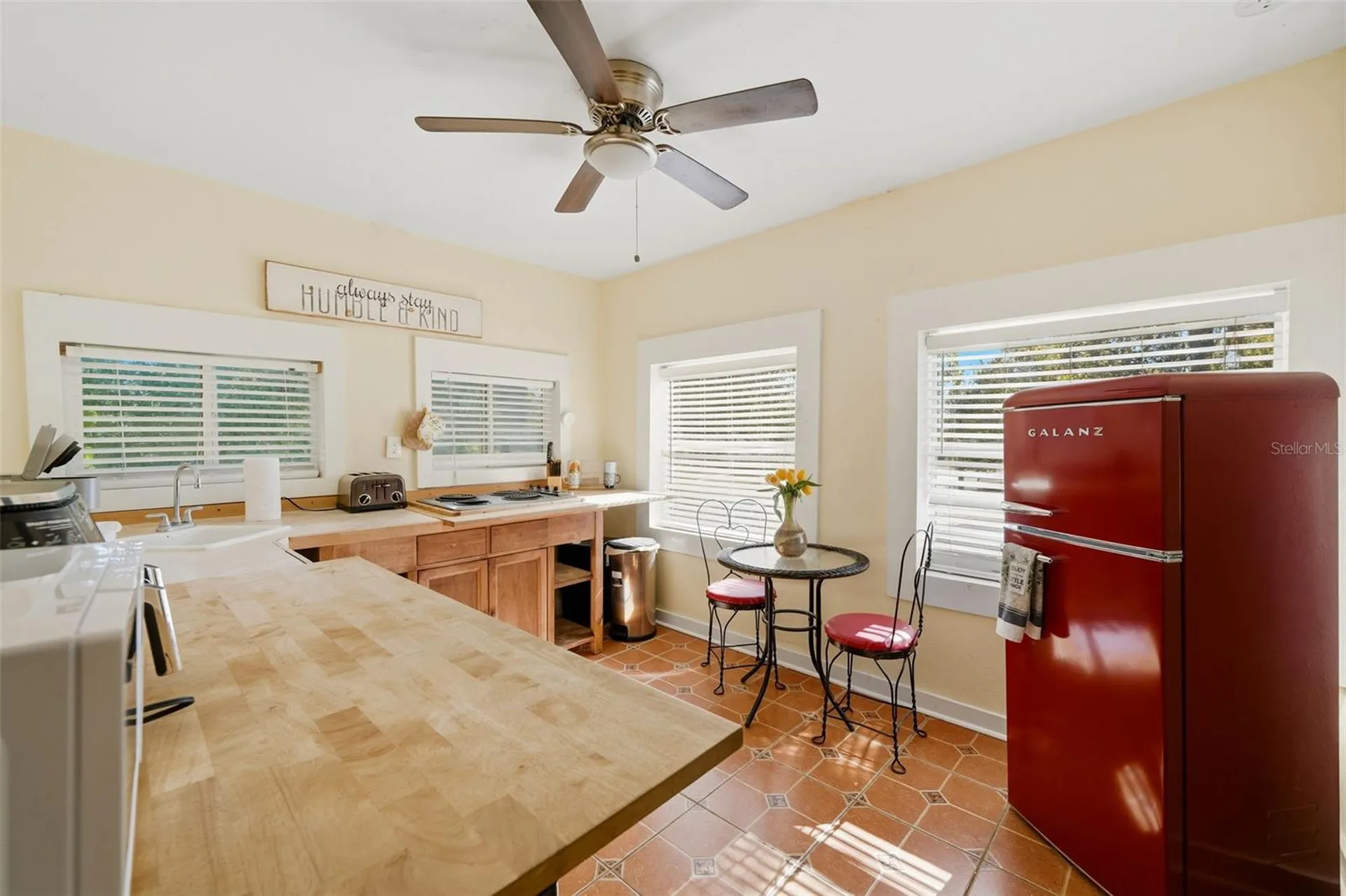 4701 3rd Avenue S St Petersburg FL 33711