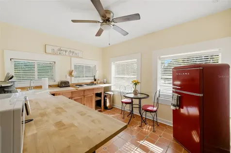 4701 3rd Avenue S St Petersburg FL 33711