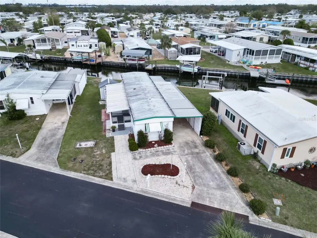 107 E Saint Johns Way Apollo Beach FL 33572