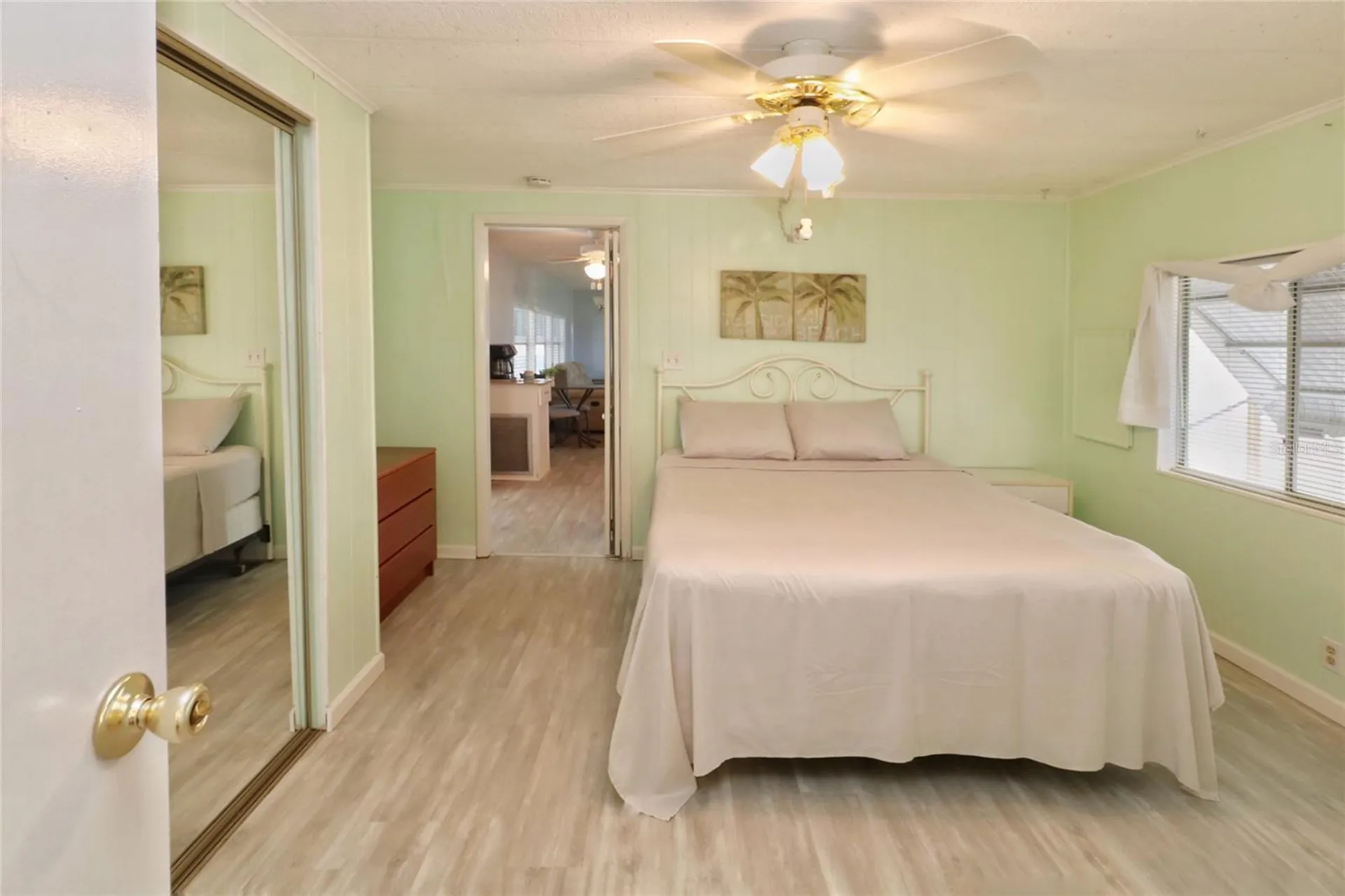 107 E Saint Johns Way Apollo Beach FL 33572