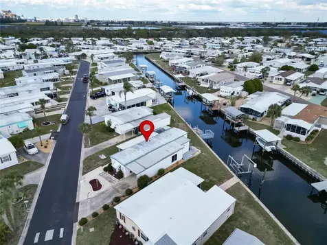 107 E Saint Johns Way Apollo Beach FL 33572