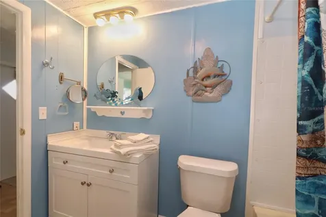 107 E Saint Johns Way Apollo Beach FL 33572