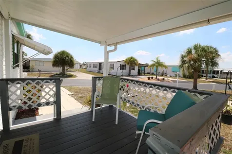 107 E Saint Johns Way Apollo Beach FL 33572