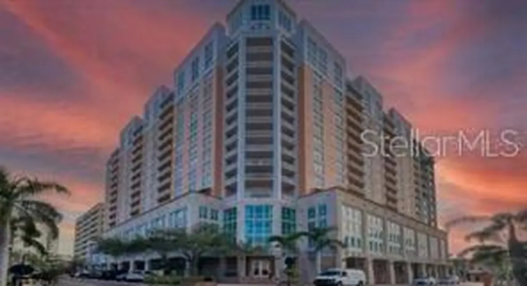 1350 Main Street Sarasota FL 34236