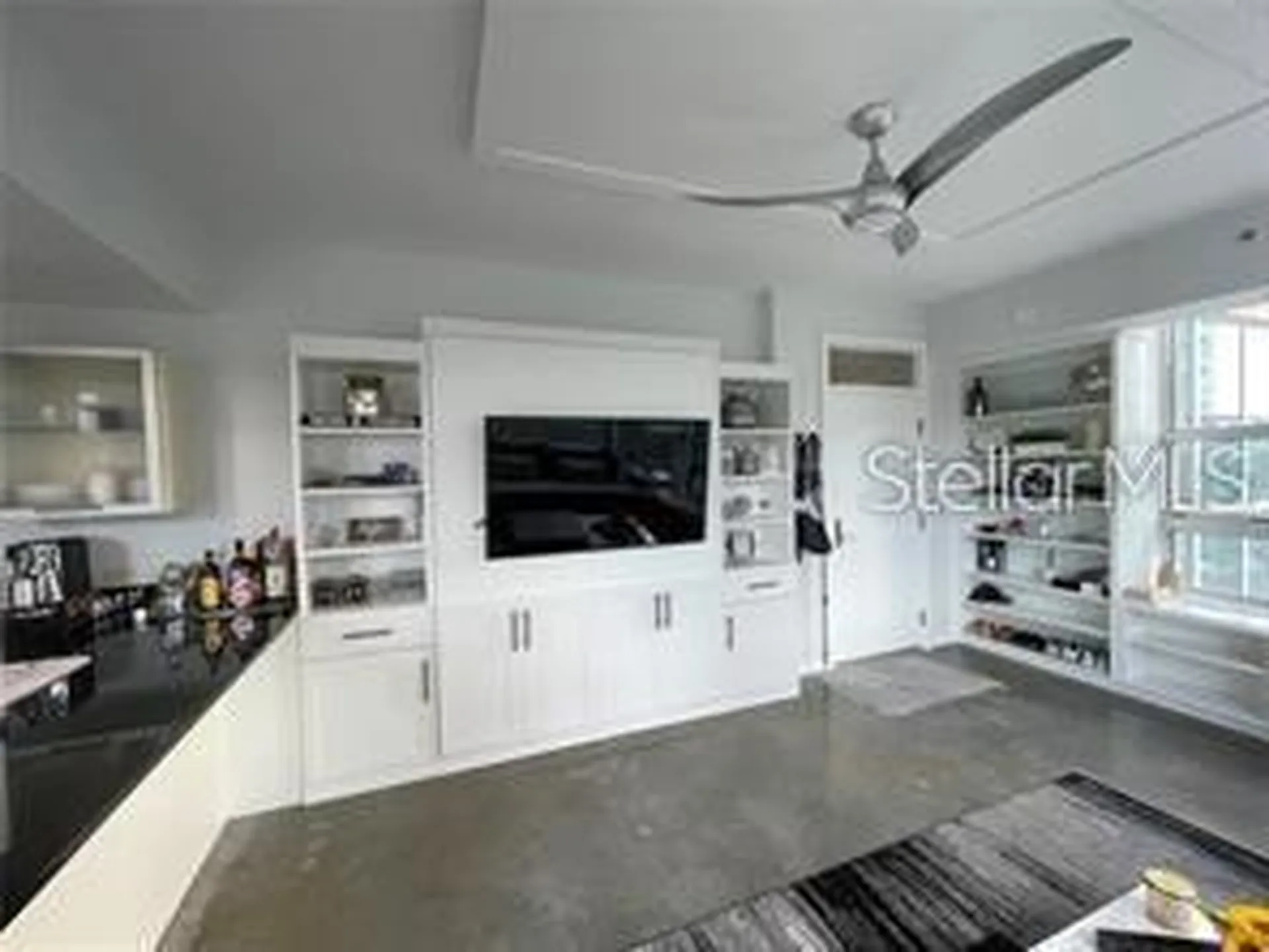 1350 Main Street Sarasota FL 34236