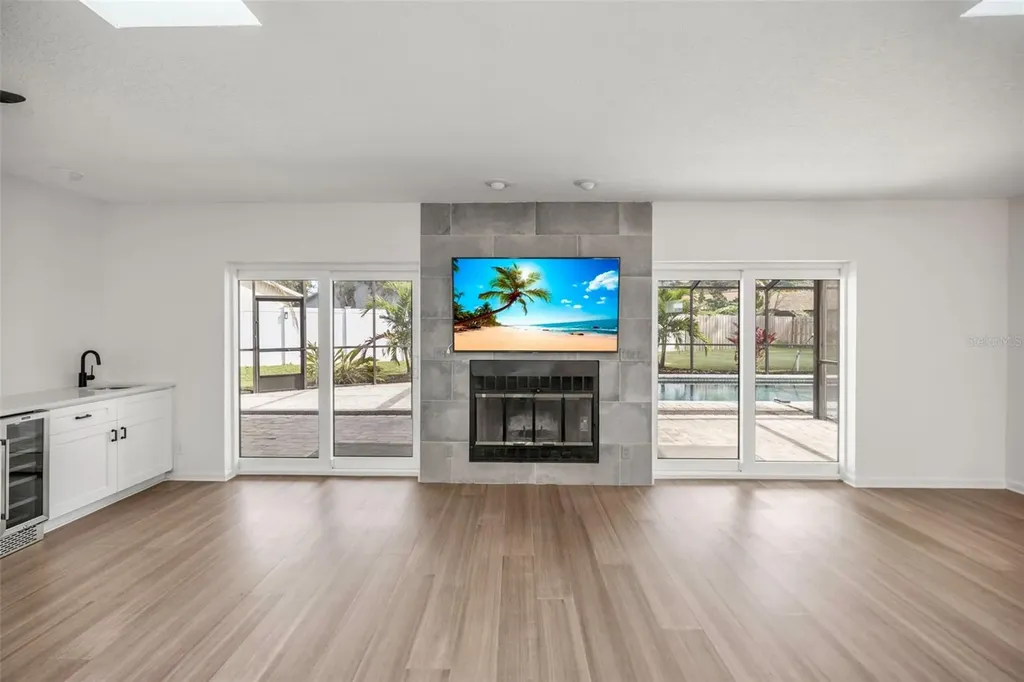 1869 Marla Court Dunedin FL 34698