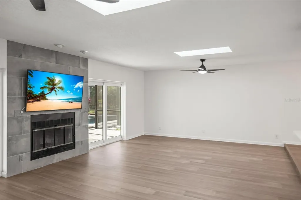 1869 Marla Court Dunedin FL 34698