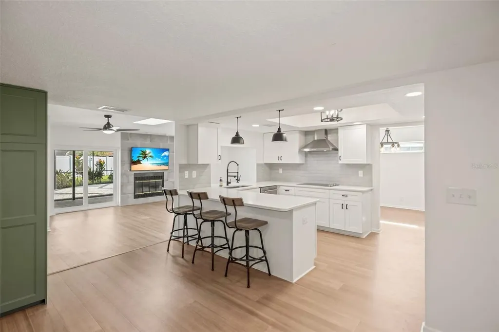 1869 Marla Court Dunedin FL 34698