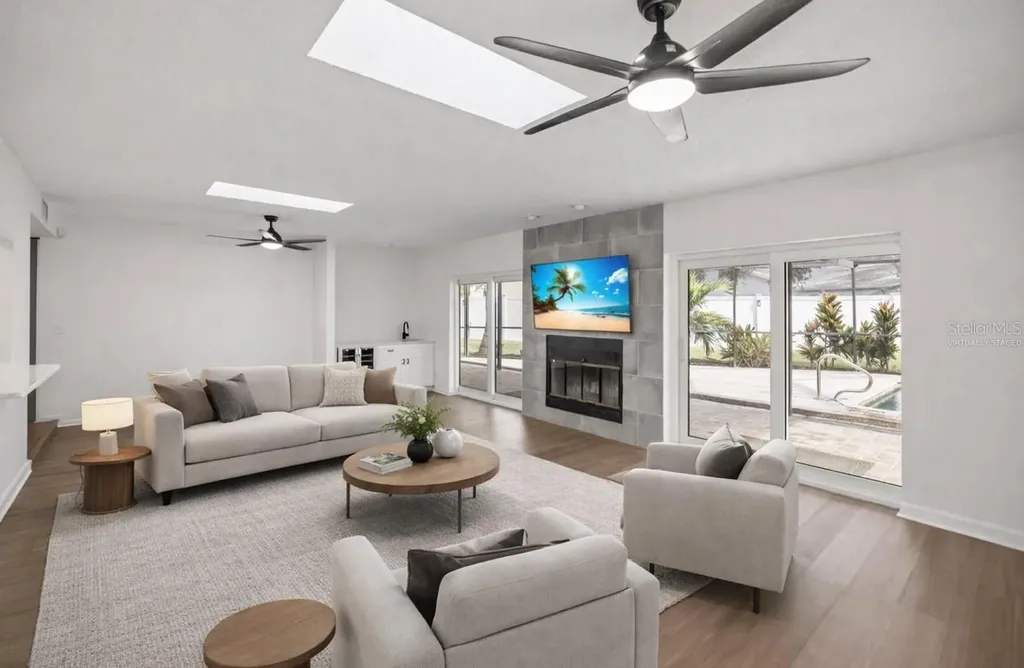 1869 Marla Court Dunedin FL 34698