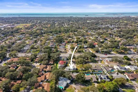 1869 Marla Court Dunedin FL 34698