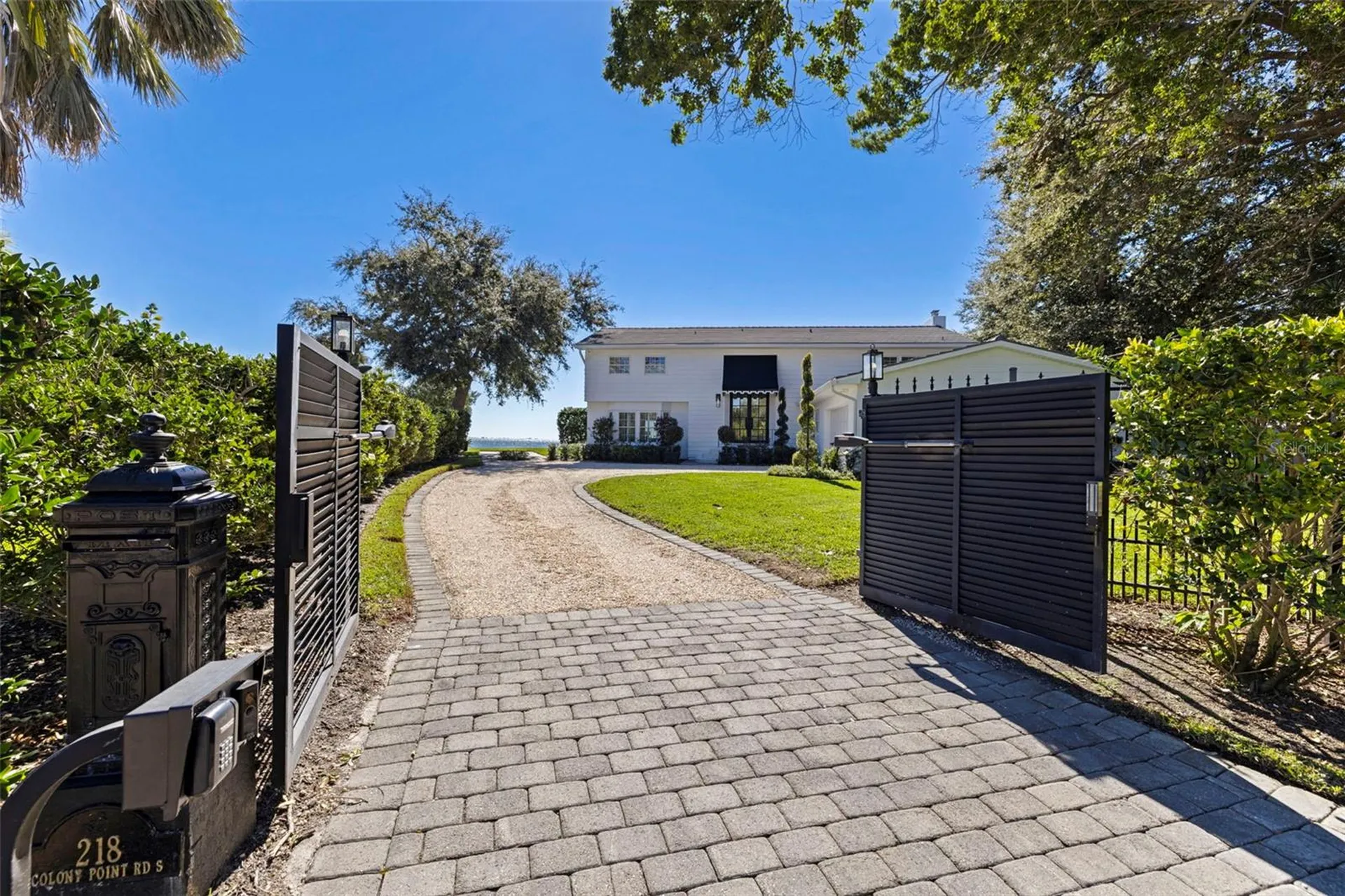 218 Colony Point Road S St Petersburg FL 33705