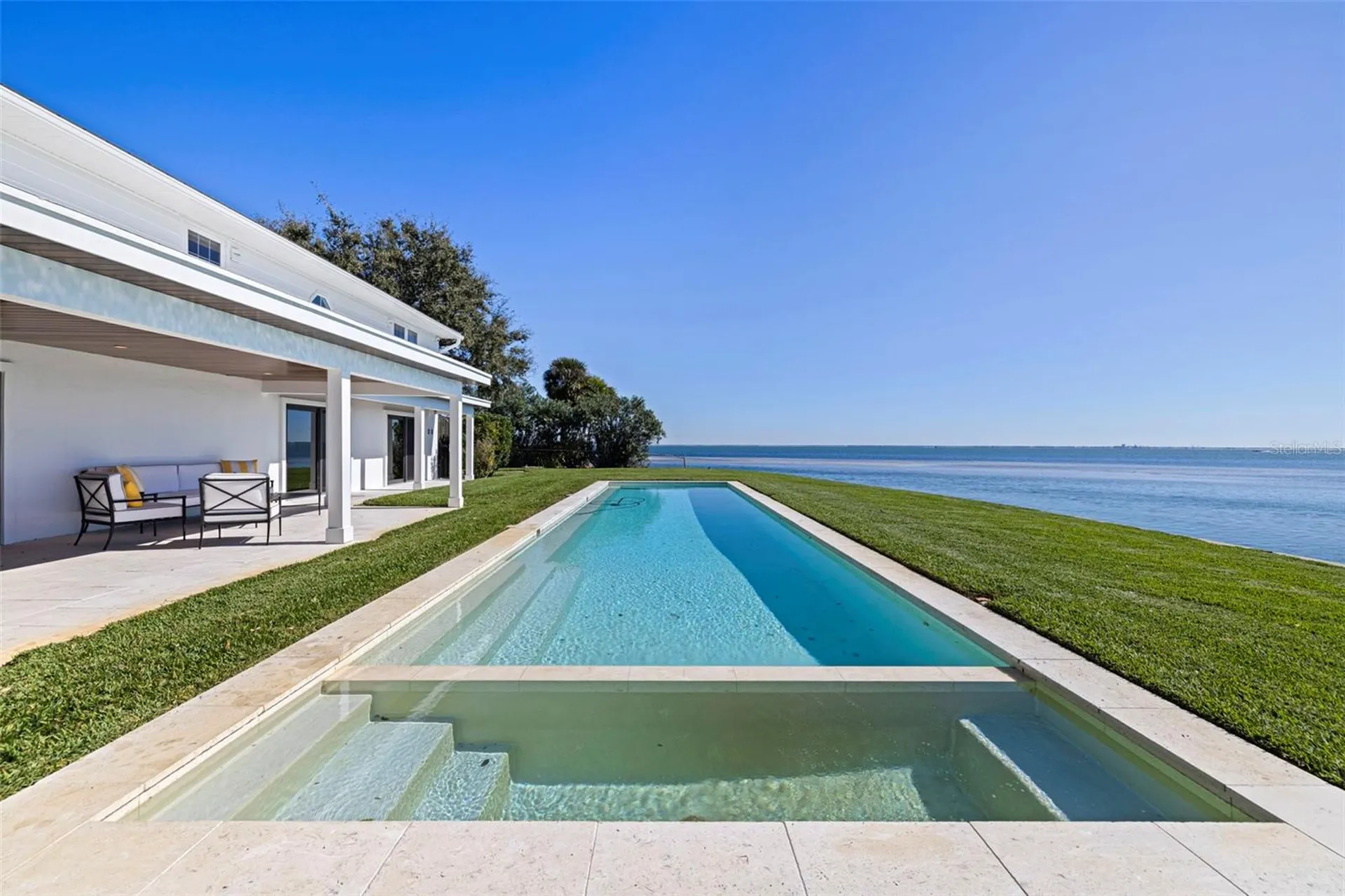 218 Colony Point Road S St Petersburg FL 33705
