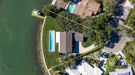 218 Colony Point Road S St Petersburg FL 33705