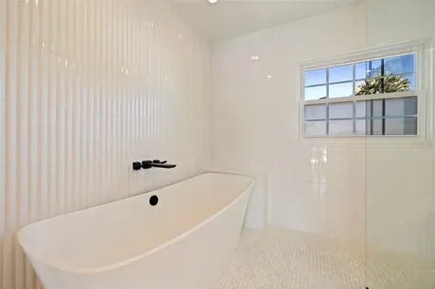 218 Colony Point Road S St Petersburg FL 33705