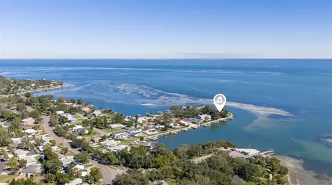 218 Colony Point Road S St Petersburg FL 33705
