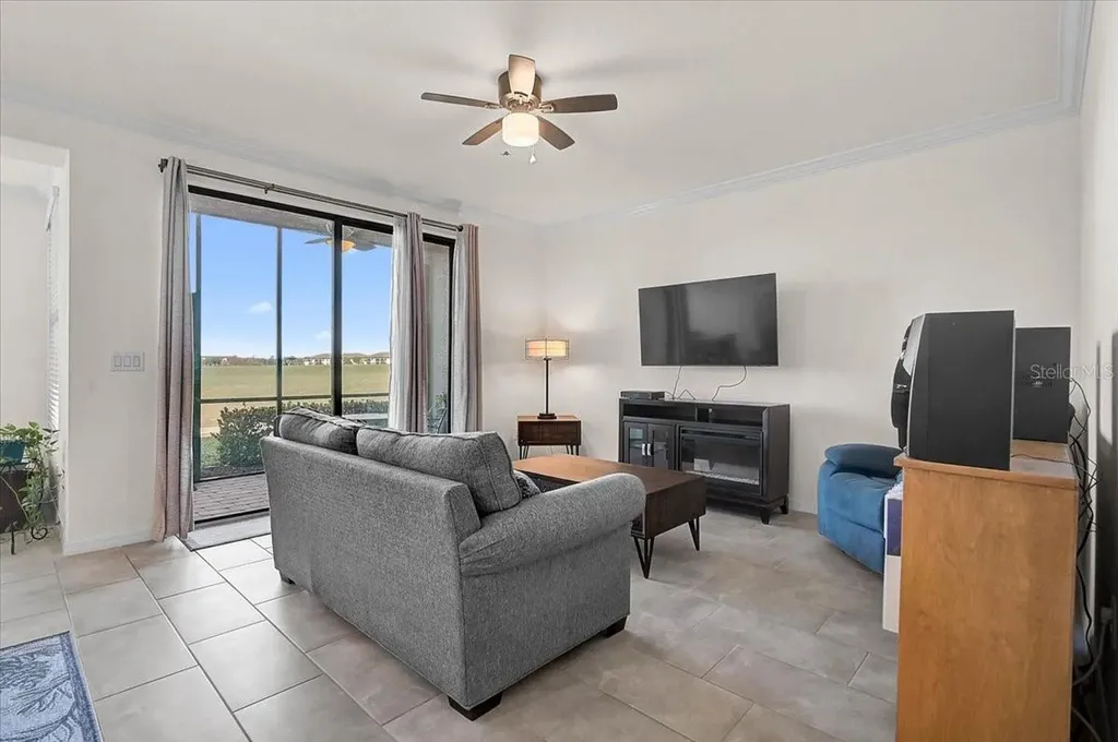 5684 Palmer Circle Bradenton FL 34211