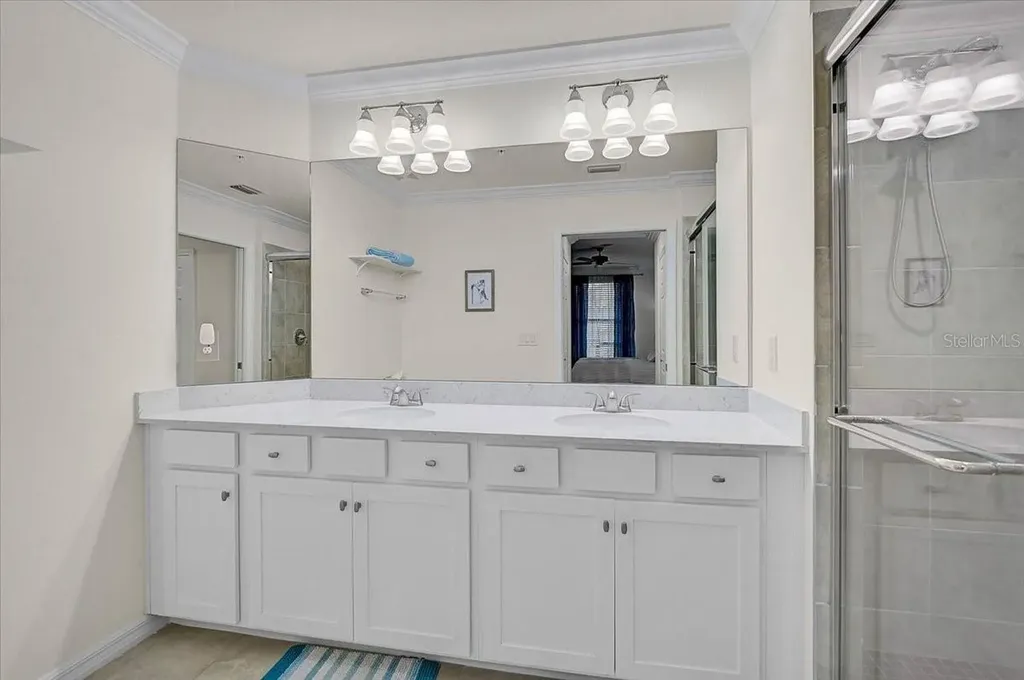 5684 Palmer Circle Bradenton FL 34211