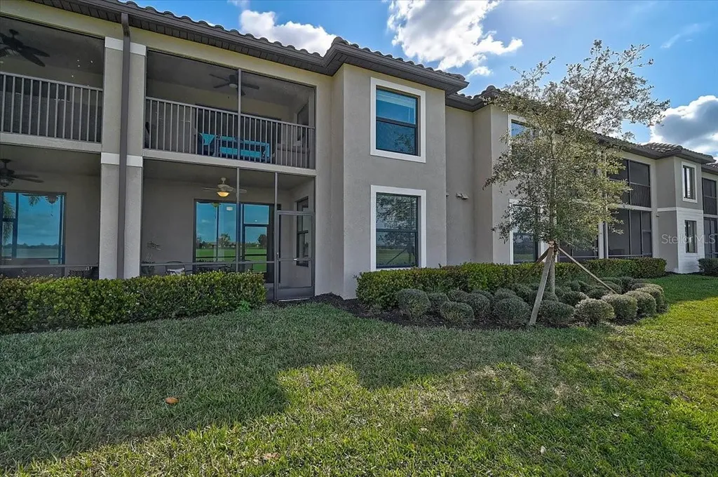 5684 Palmer Circle Bradenton FL 34211