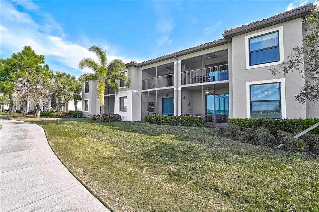 5684 Palmer Circle Bradenton FL 34211