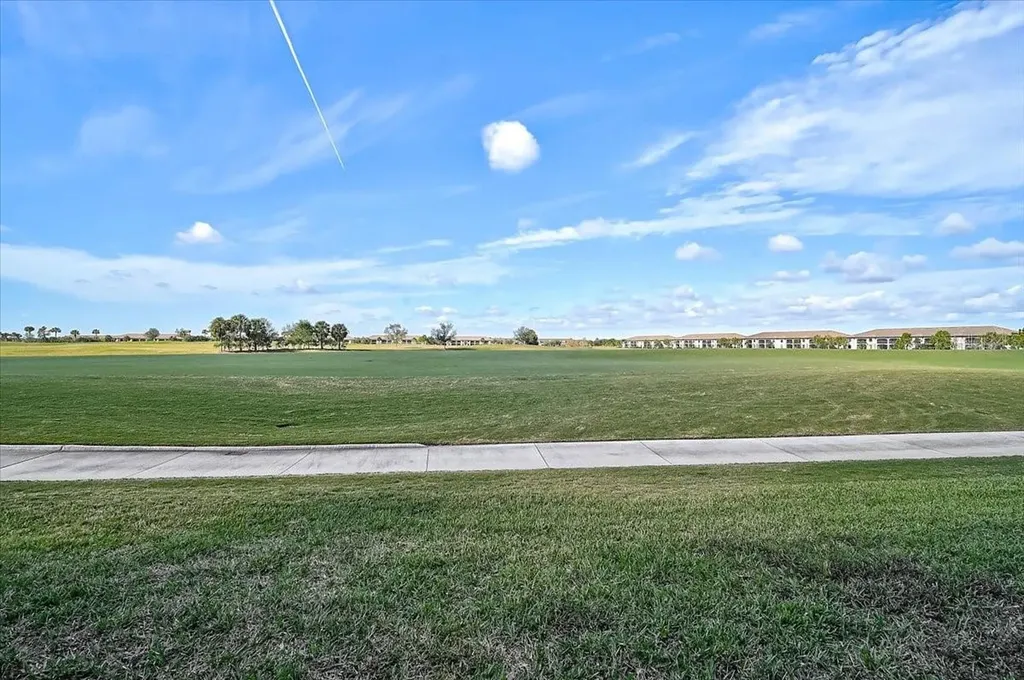 5684 Palmer Circle Bradenton FL 34211