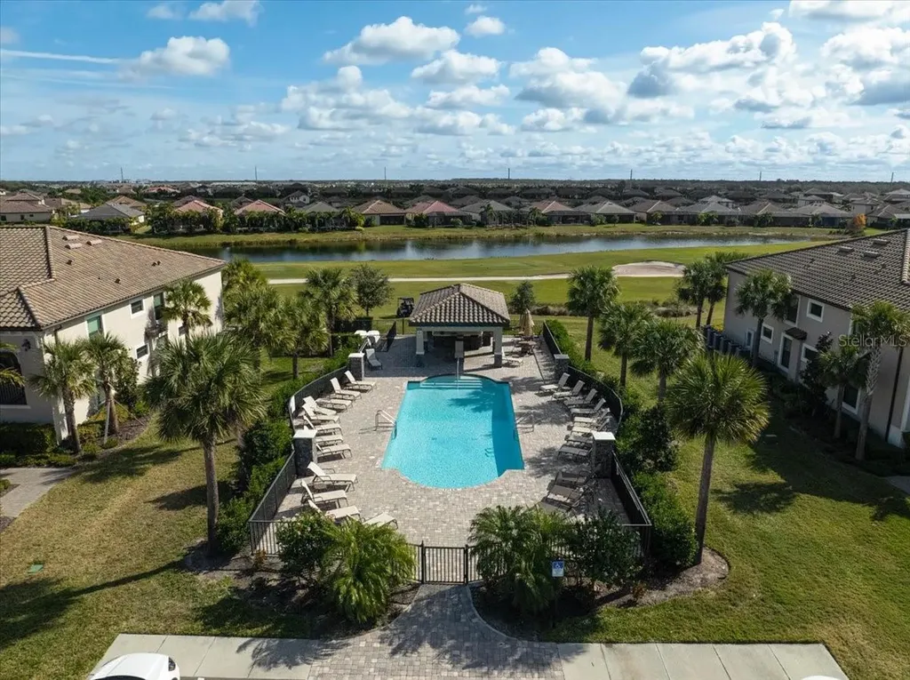 5684 Palmer Circle Bradenton FL 34211