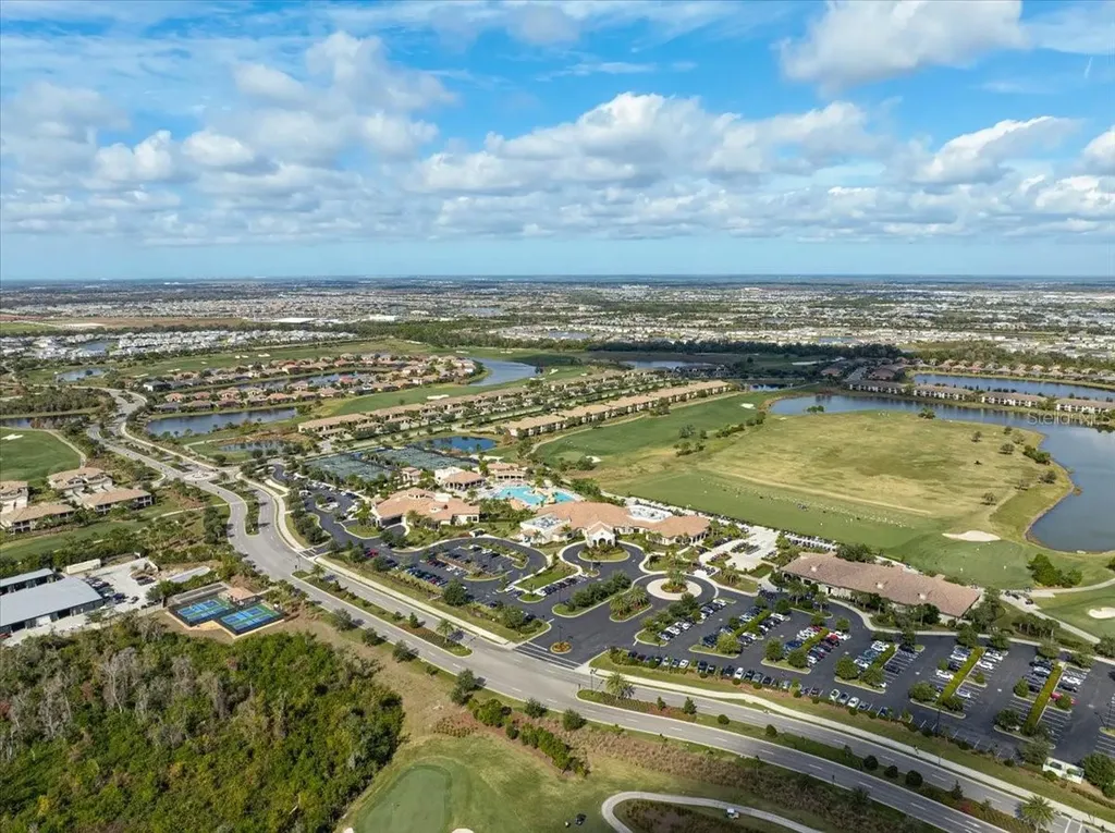 5684 Palmer Circle Bradenton FL 34211