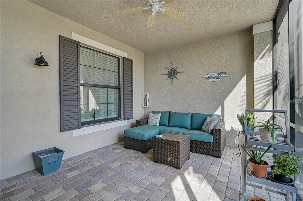 5684 Palmer Circle Bradenton FL 34211